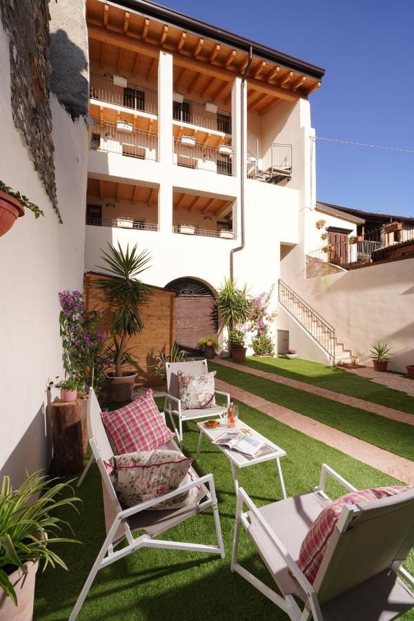 סן פליס דל בנאקו Apartments Villa Bougainville מראה חיצוני תמונה