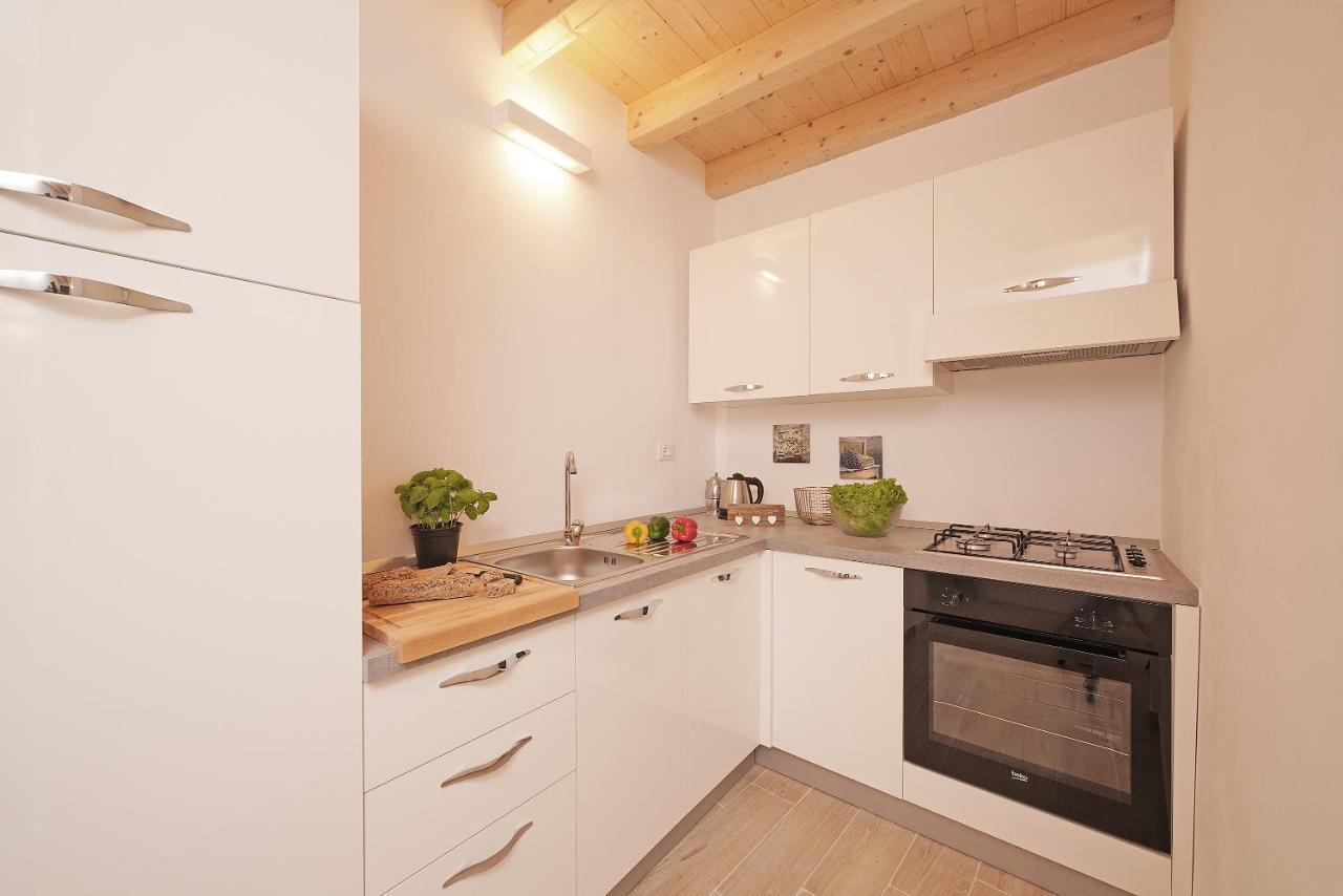 סן פליס דל בנאקו Apartments Villa Bougainville מראה חיצוני תמונה