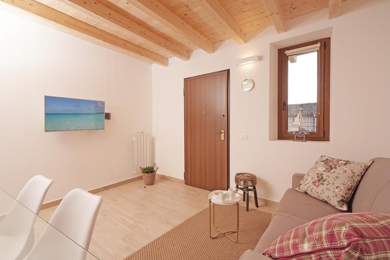 סן פליס דל בנאקו Apartments Villa Bougainville מראה חיצוני תמונה